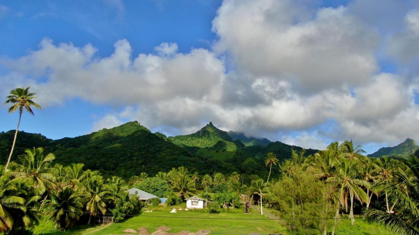 Shineawayhomes - Mountain View Air Conditioned Rarotonga Exteriör bild