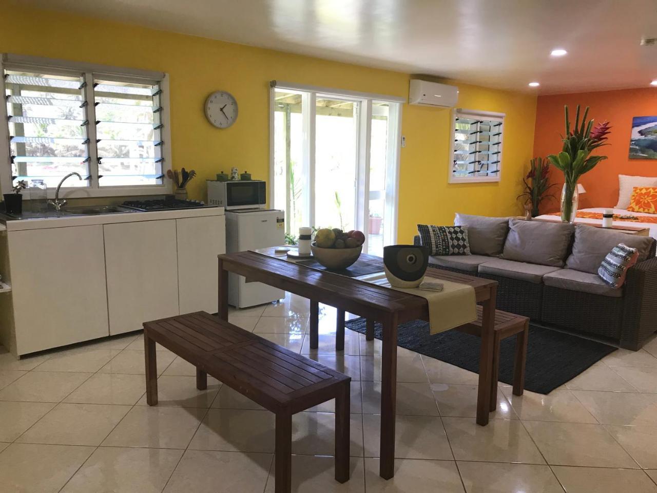 Shineawayhomes - Mountain View Air Conditioned Rarotonga Exteriör bild