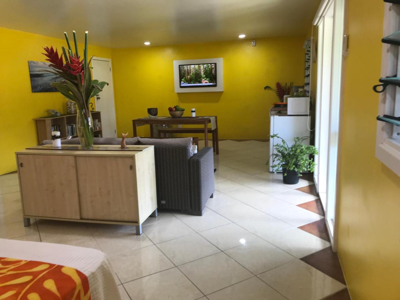 Shineawayhomes - Mountain View Air Conditioned Rarotonga Exteriör bild